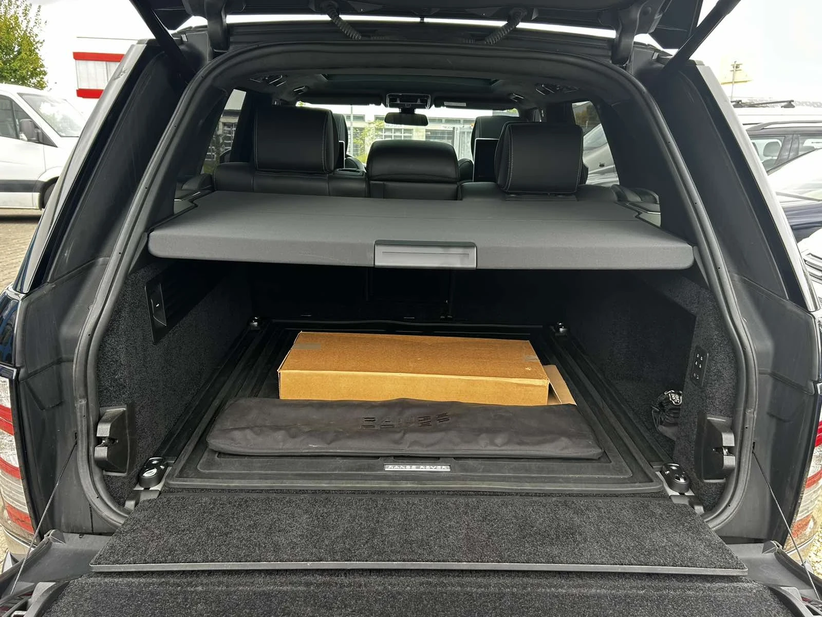 Land Rover Range rover 4.4, снимка 9 - Автомобили и джипове - 54787407