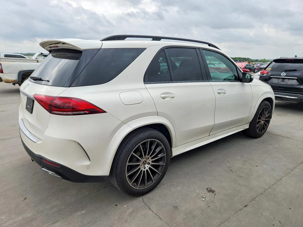 Mercedes-Benz GLE 350 2.0l, снимка 3 - Автомобили и джипове - 55093660