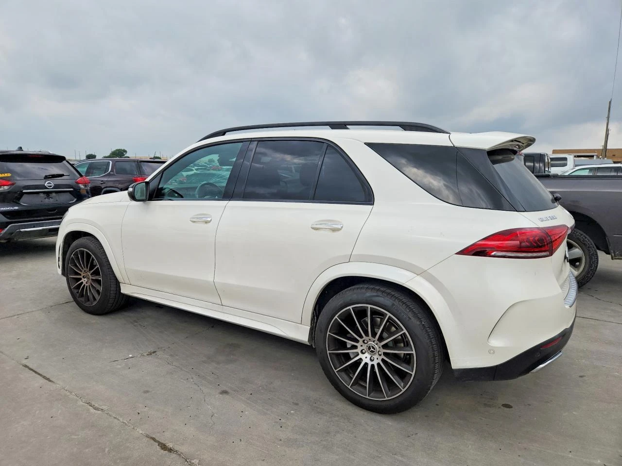 Mercedes-Benz GLE 350 2.0l, снимка 2 - Автомобили и джипове - 55093660
