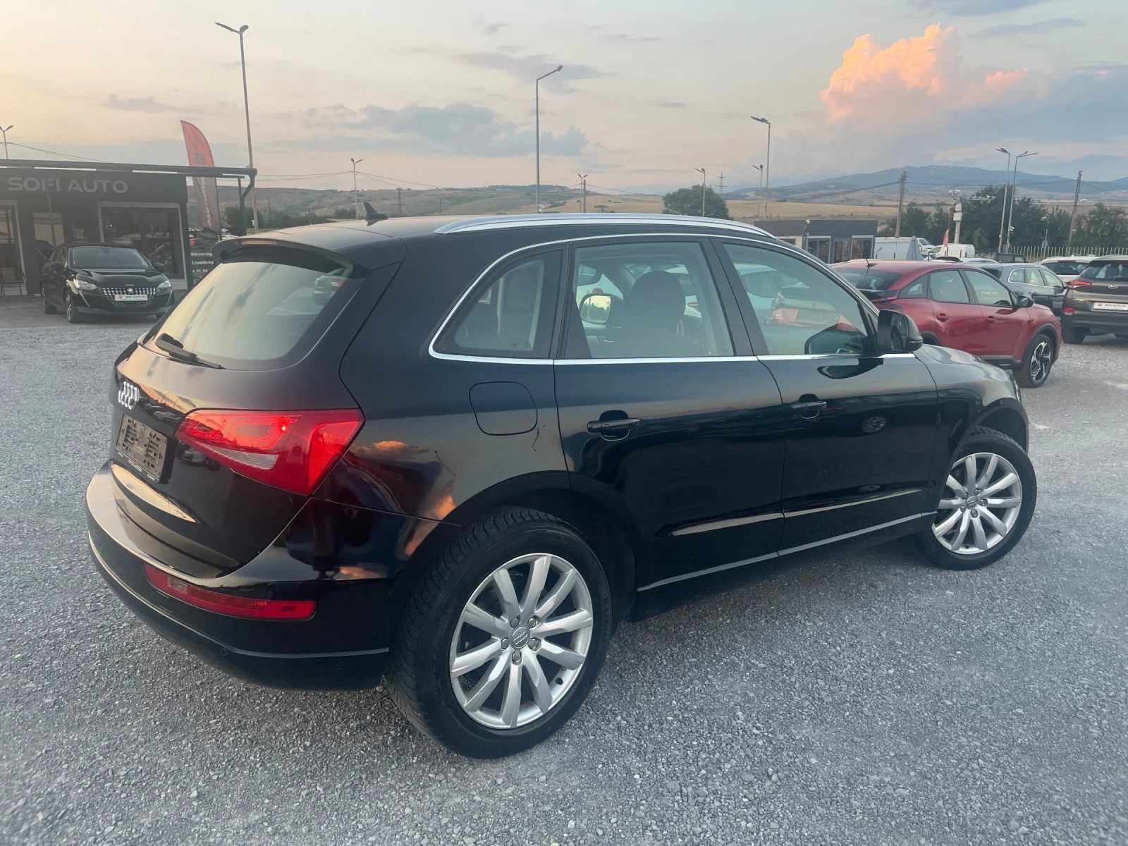Audi Q5 2.0TDI NAVI ПОДГРЕВ 4Х4 170КС, снимка 7 - Автомобили и джипове - 55627921