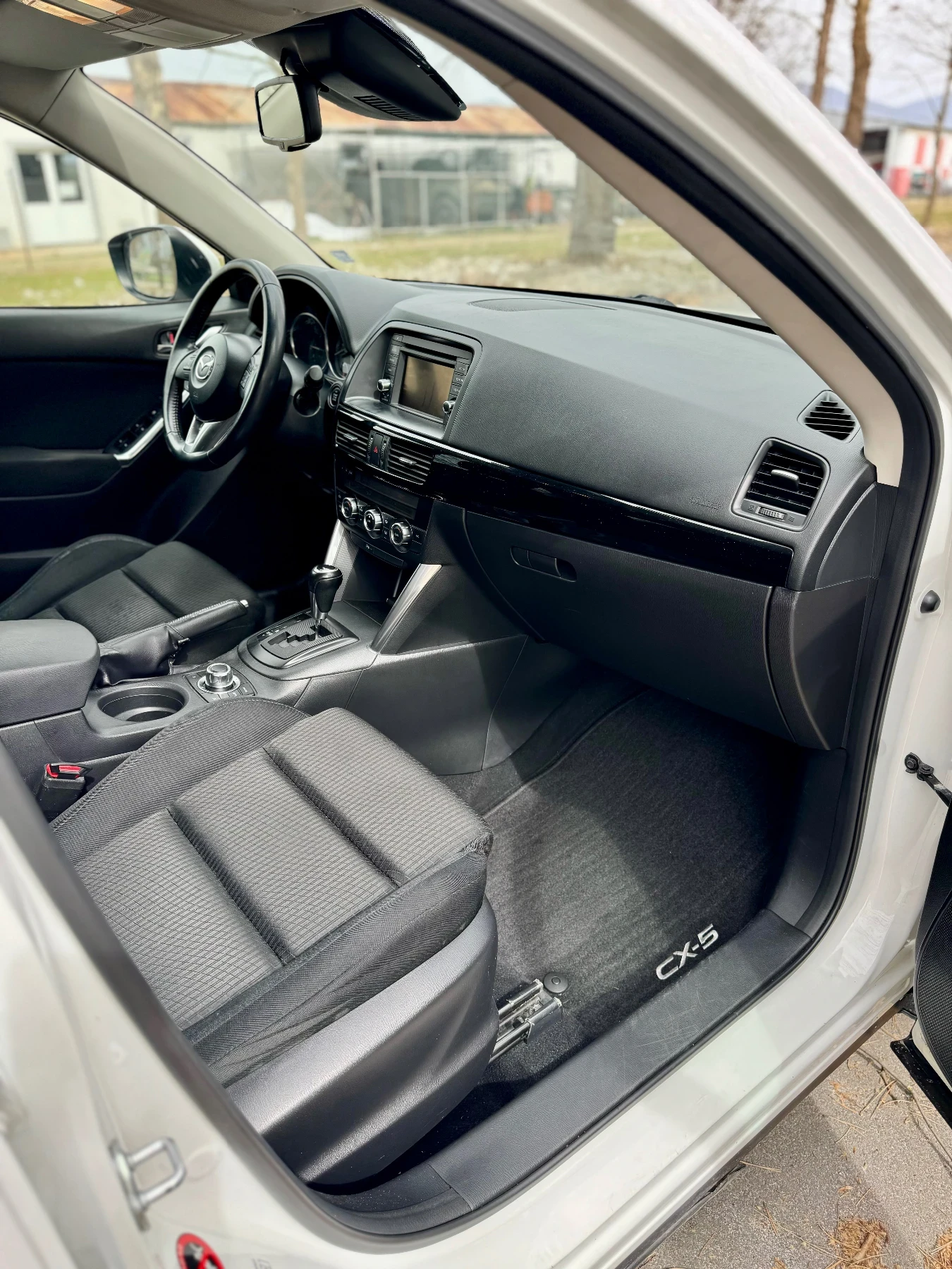 Mazda CX-5 2.2 Skyactive, снимка 9 - Автомобили и джипове - 56637120