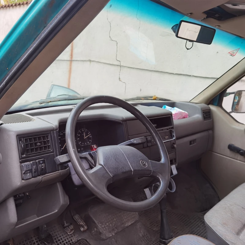 VW Transporter бензин-газ, снимка 12 - Бусове и автобуси - 52305588