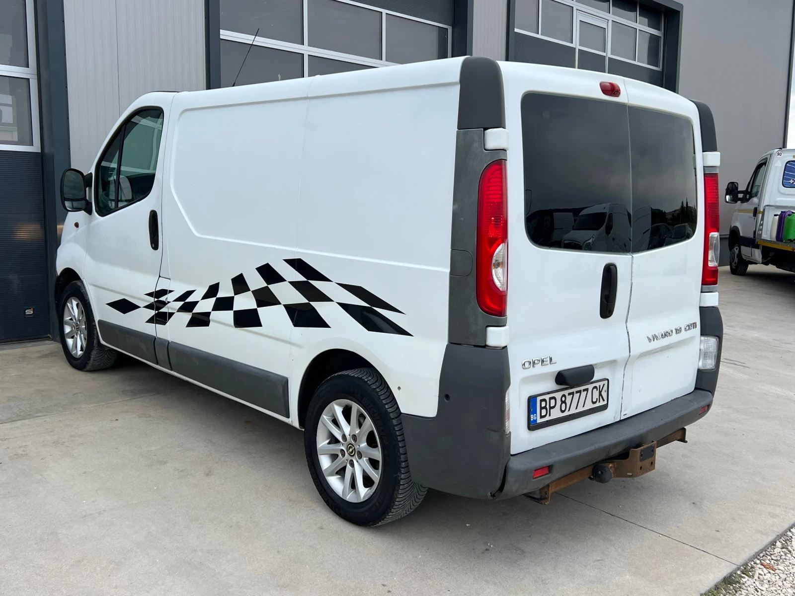 Opel Vivaro 1.9cdti, снимка 4 - Бусове и автобуси - 55407095