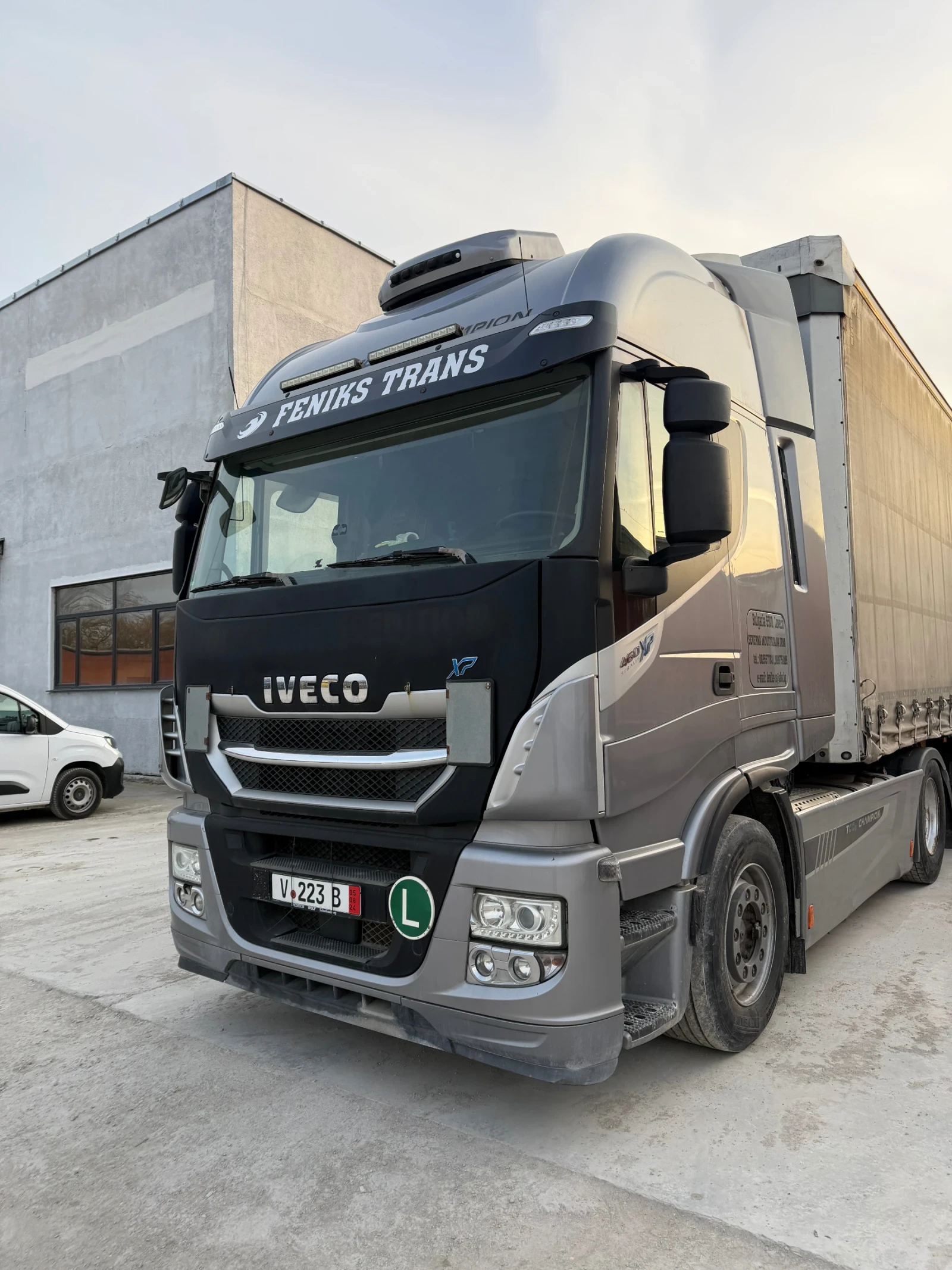 Iveco Stralis 460 XP, снимка 2 - Камиони - 53760426