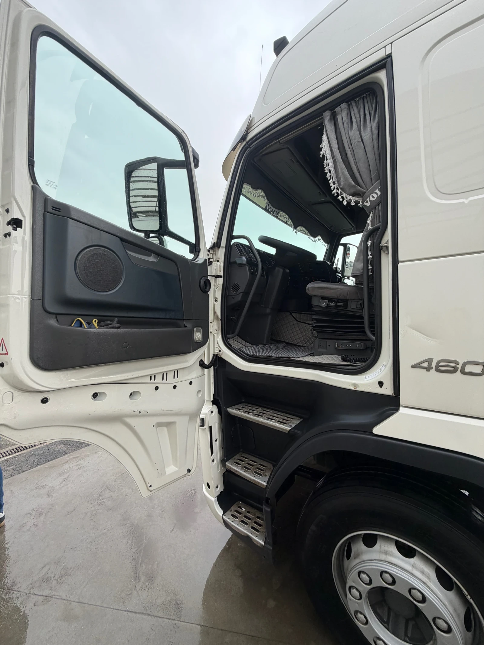 Volvo Fh 460, снимка 7 - Камиони - 53923051