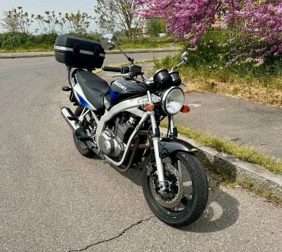Suzuki Gs 500 A2 категория, снимка 1 - Мотоциклети и мототехника - 51285040