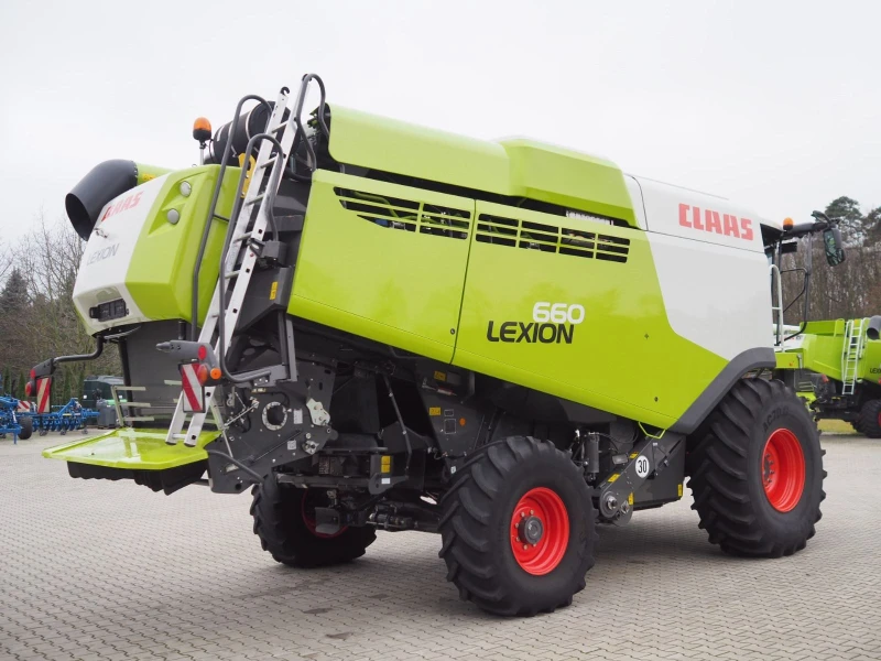 Комбайн Claas Lexion 660, снимка 1 - Селскостопанска техника - 48993347