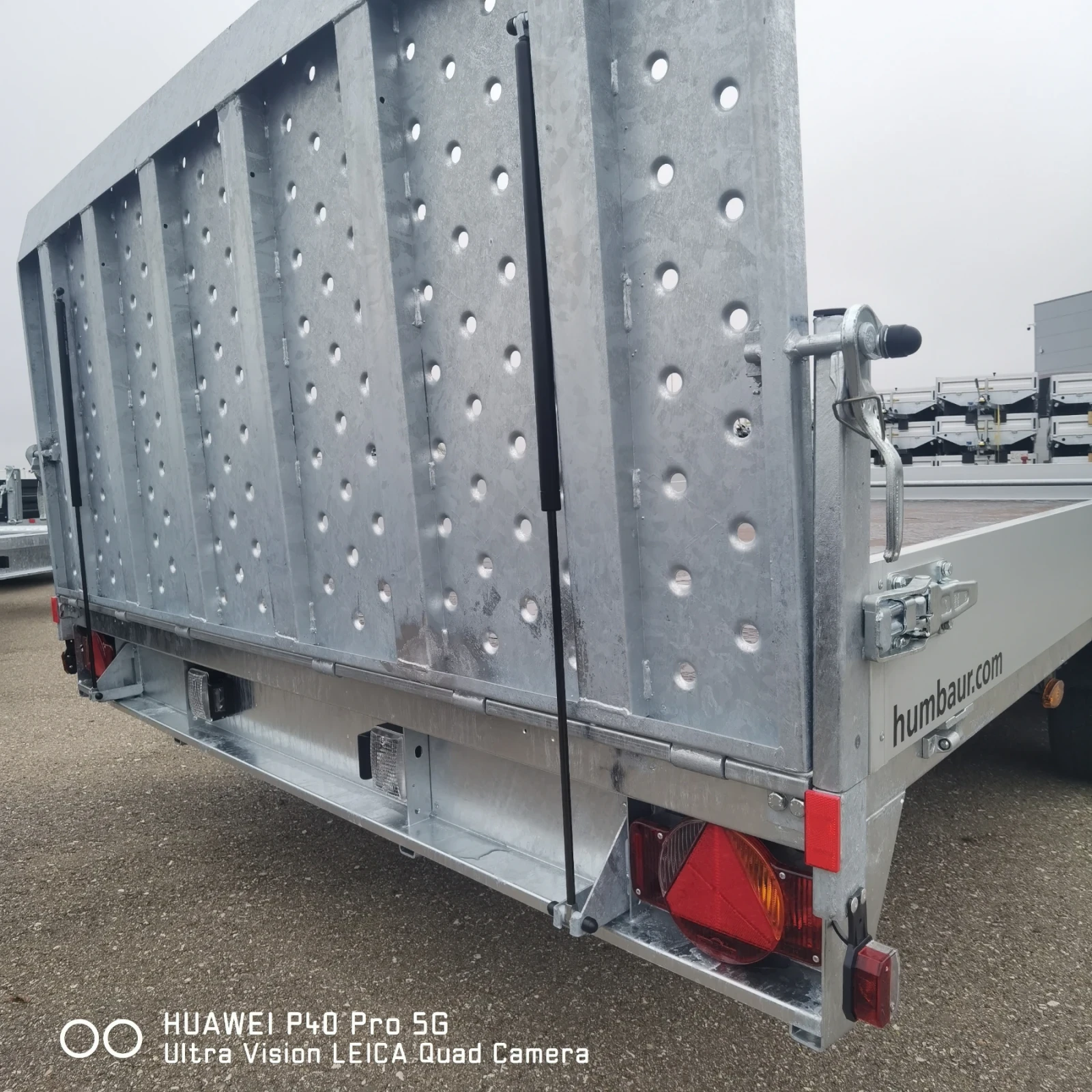   Eduard   4020/2700 | Mobile.bg   17