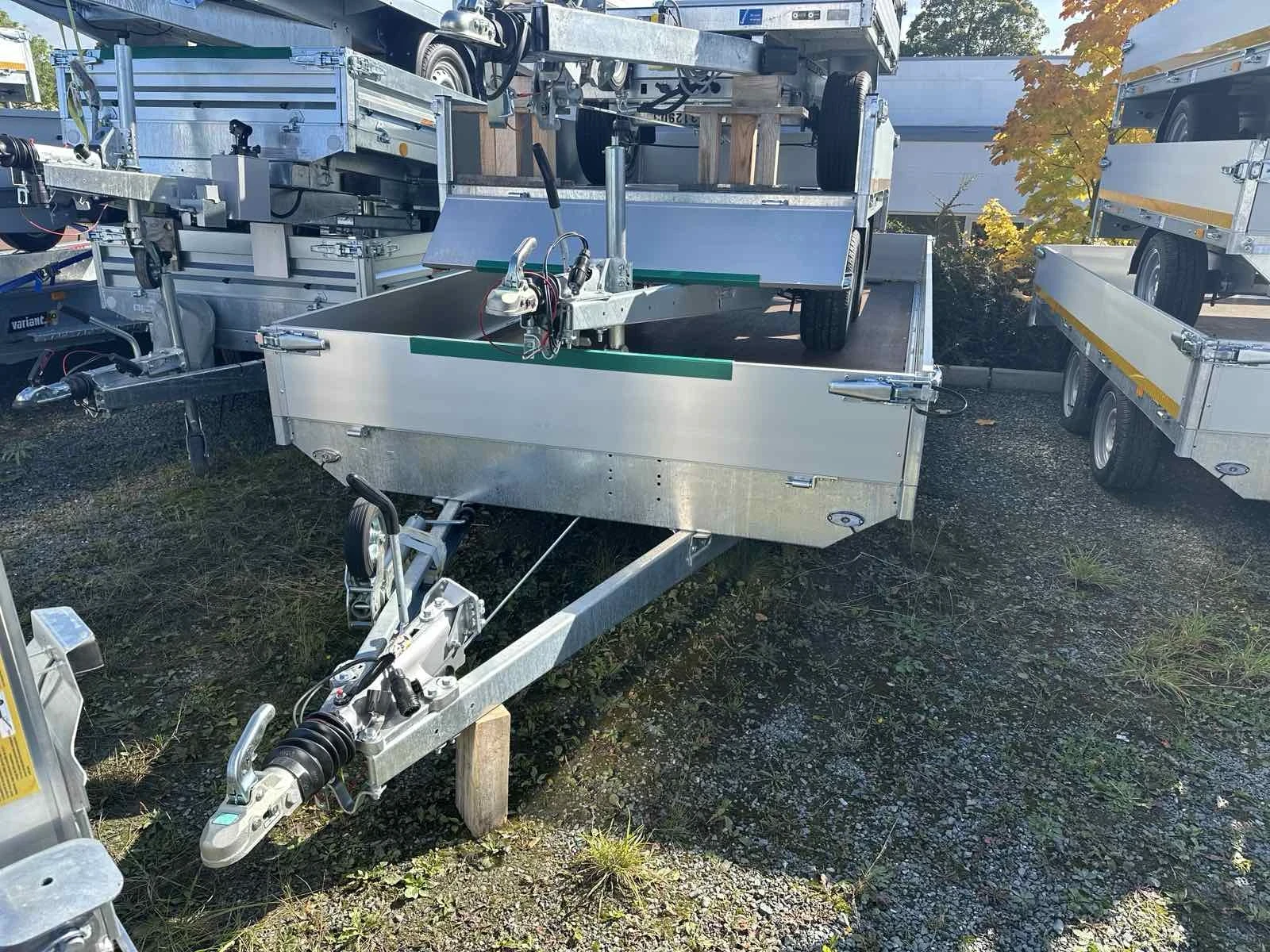   Eduard   4020/2700 | Mobile.bg   6