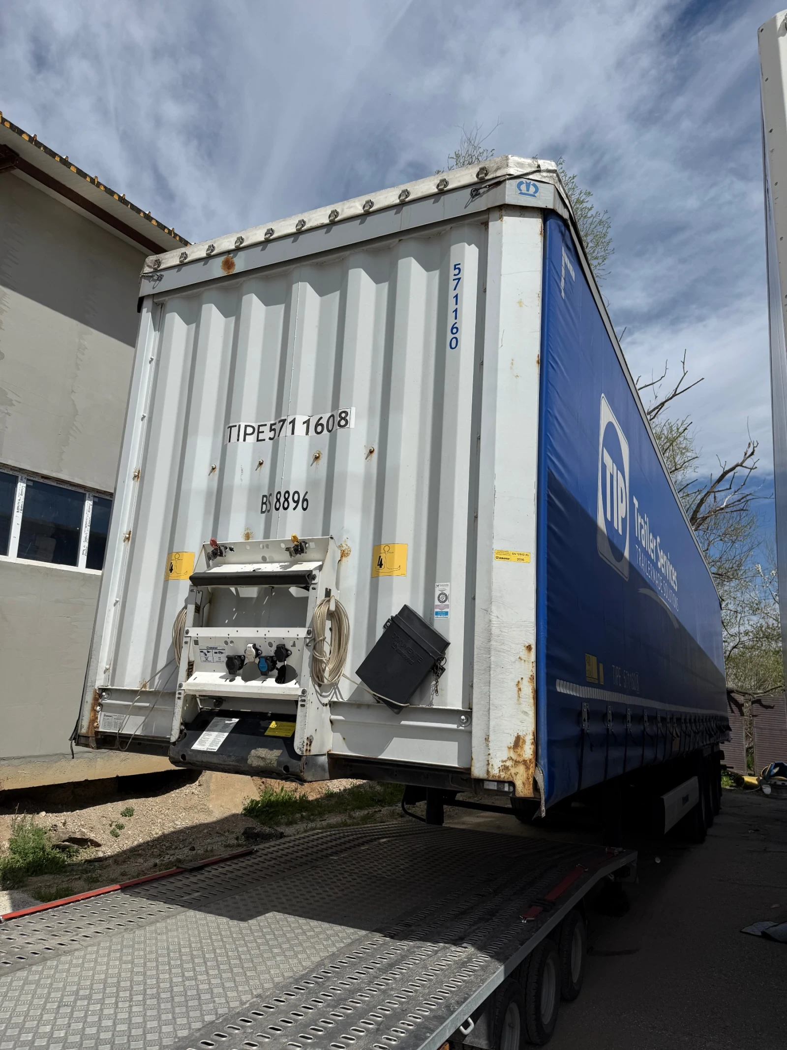 Полуремарке Krone SDP, снимка 2 - Ремаркета - 54133694