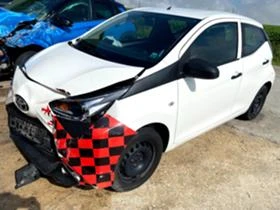 Toyota Aygo 1.0 VVTI, снимка 2
