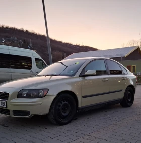 Volvo S40 1, 8i АГУ Бартер, снимка 3