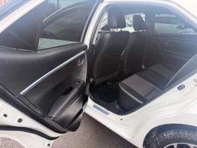 Toyota Corolla * 4dr Sdn * АВТОКРЕДИТ БЕЗ ПЪРВОНАЧАЛНА ВНОСКА* , снимка 10