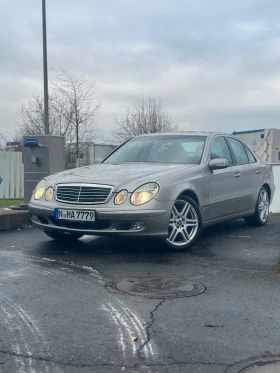 Mercedes-Benz E 220 