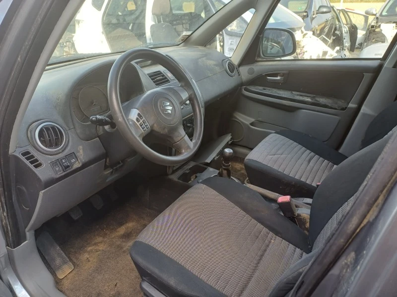 Suzuki SX4 1.6i 4x4-на части, снимка 10 - Автомобили и джипове - 46763566