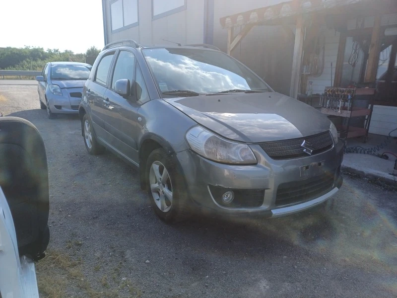 Suzuki SX4 1.6i 4x4-на части, снимка 2 - Автомобили и джипове - 46763566