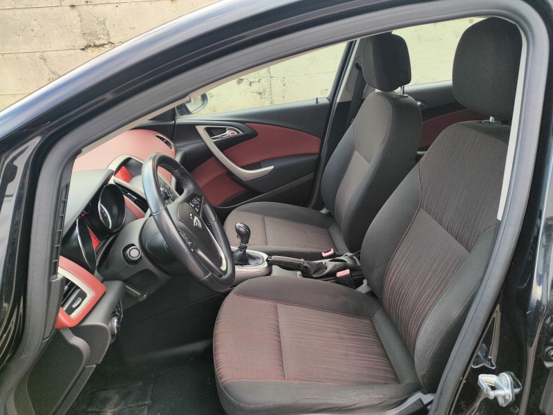 Opel Astra 1.4i 16v 100кс. Евро5, снимка 8 - Автомобили и джипове - 45942689