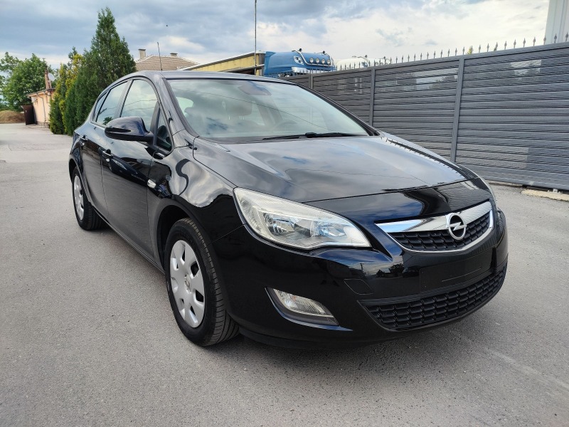 Opel Astra 1.4i 16v 100кс. Евро5, снимка 2 - Автомобили и джипове - 45942689