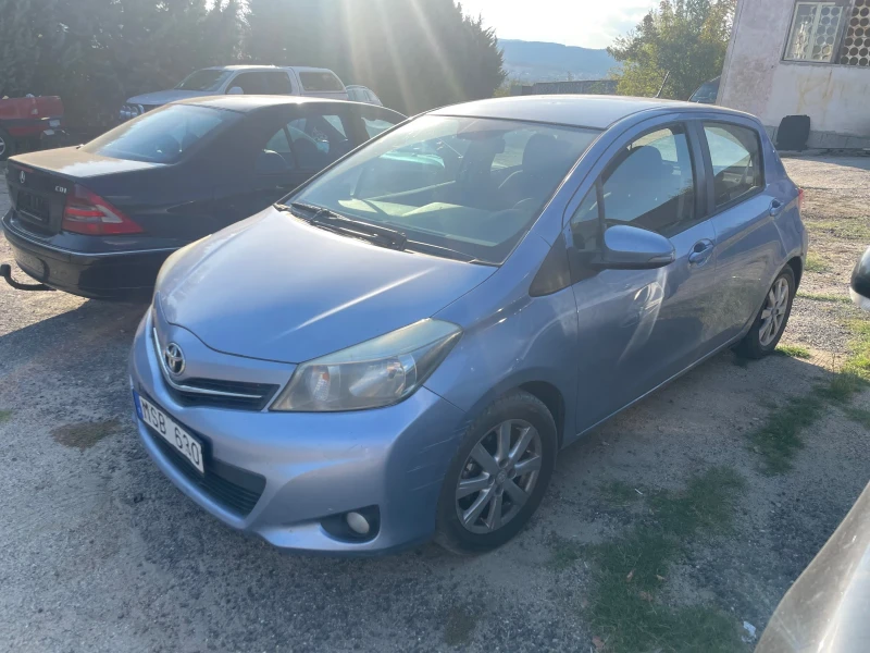 Toyota Yaris 1.4 , снимка 1 - Автомобили и джипове - 47380669