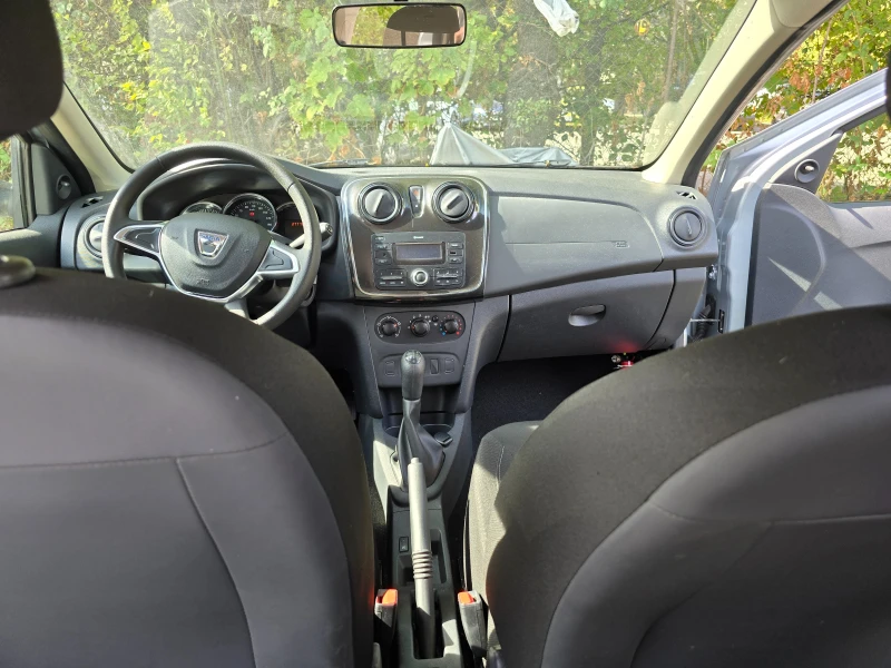 Dacia Sandero 1.0 SCe Essential, снимка 10 - Автомобили и джипове - 47531136