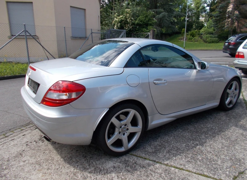 Mercedes-Benz SLK 350 AMG Швейцария, снимка 12 - Автомобили и джипове - 47641727