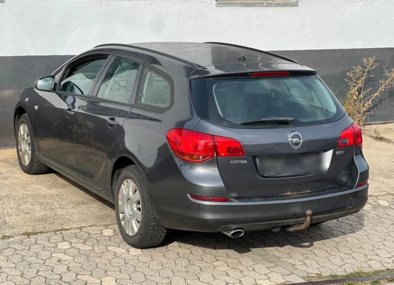 Opel Astra, снимка 4 - Автомобили и джипове - 47995189