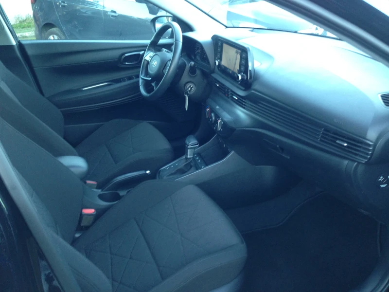 Hyundai Bayon Hybrid/48V/74kW/Автомат7DCT/Euro6D, снимка 4 - Автомобили и джипове - 52273079