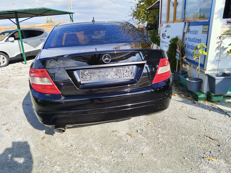 Mercedes-Benz 220 2.2D.170 кс., снимка 6 - Автомобили и джипове - 52332044