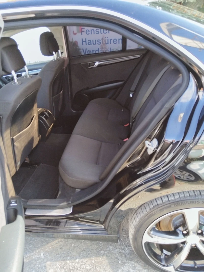 Mercedes-Benz 220 2.2D.170 кс., снимка 14 - Автомобили и джипове - 52332044