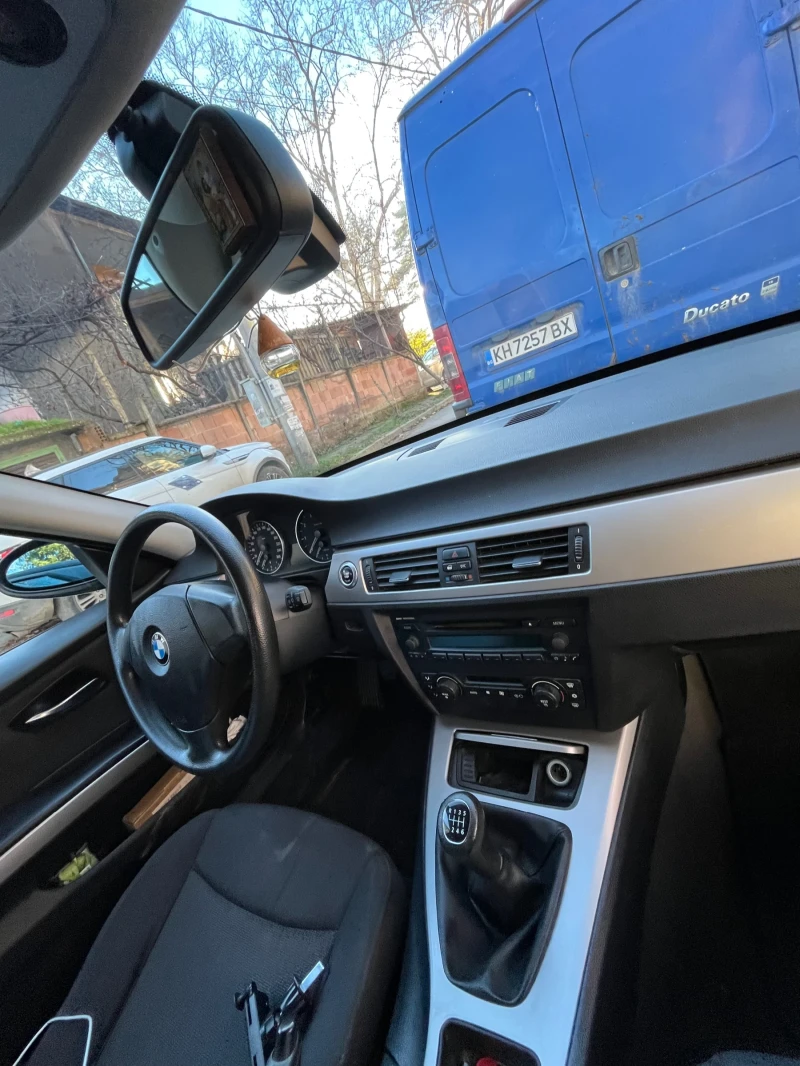 BMW 318 2.0 i, снимка 7 - Автомобили и джипове - 52751717