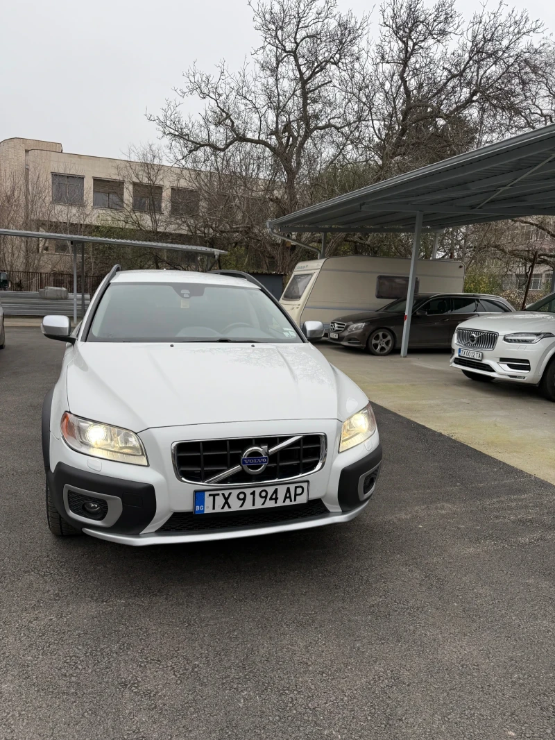 Volvo Xc70, снимка 10 - Автомобили и джипове - 52753927