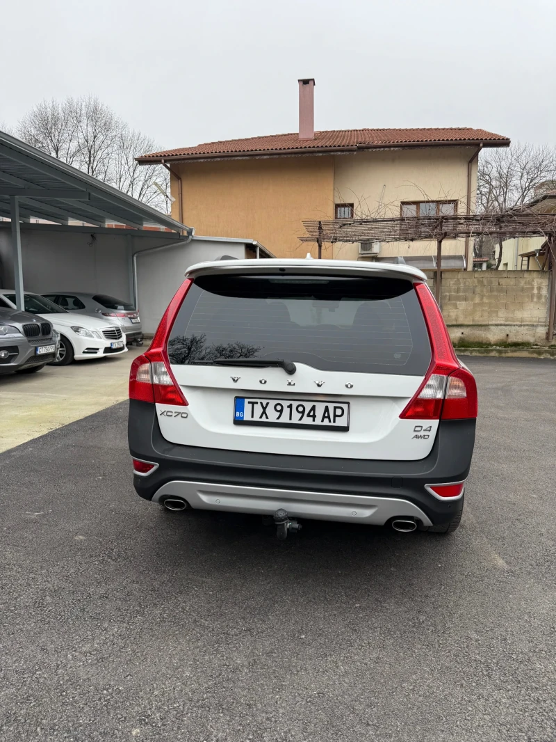 Volvo Xc70, снимка 3 - Автомобили и джипове - 52753927