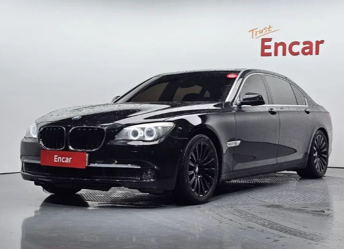 BMW 740 - 19600 лв. / 10021.32 € - 21670440 1