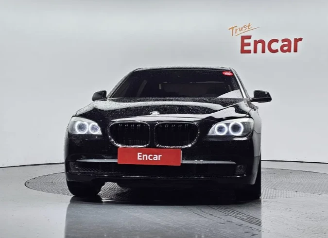 BMW 740  - изображение 3