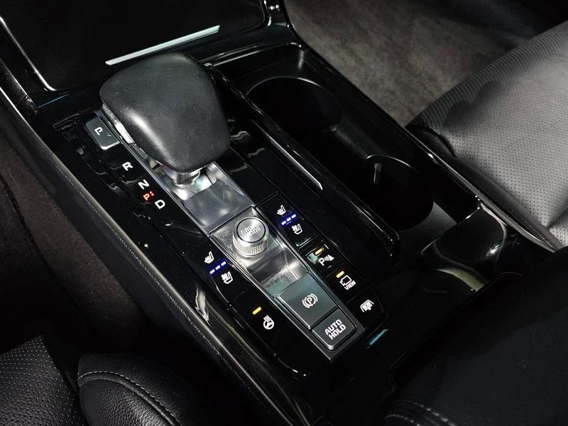 Kia K7 3.0 LPI Noblesse| 237к.с.| ВКЛ.ТЕХНОТЕСТ, снимка 9 - Автомобили и джипове - 55664434
