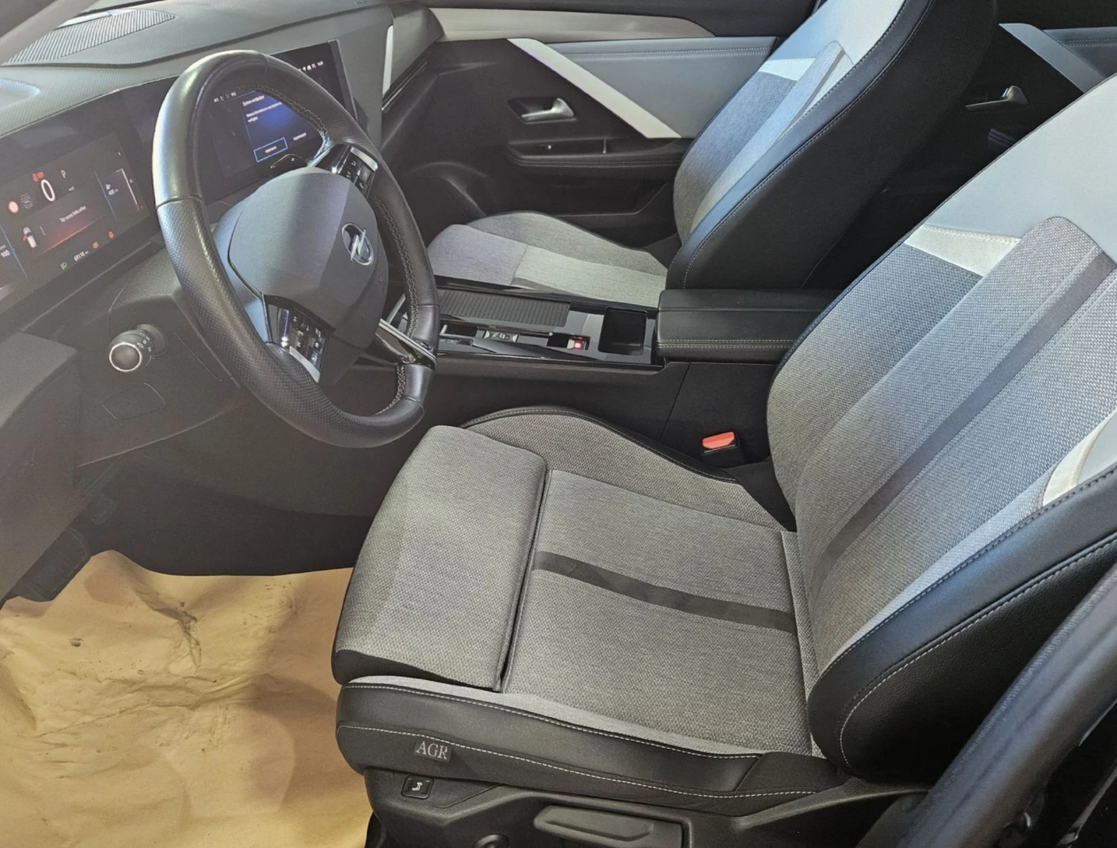 Opel Astra 1.2 Benzin.96kw.Kamera.Led.Navi - изображение 8