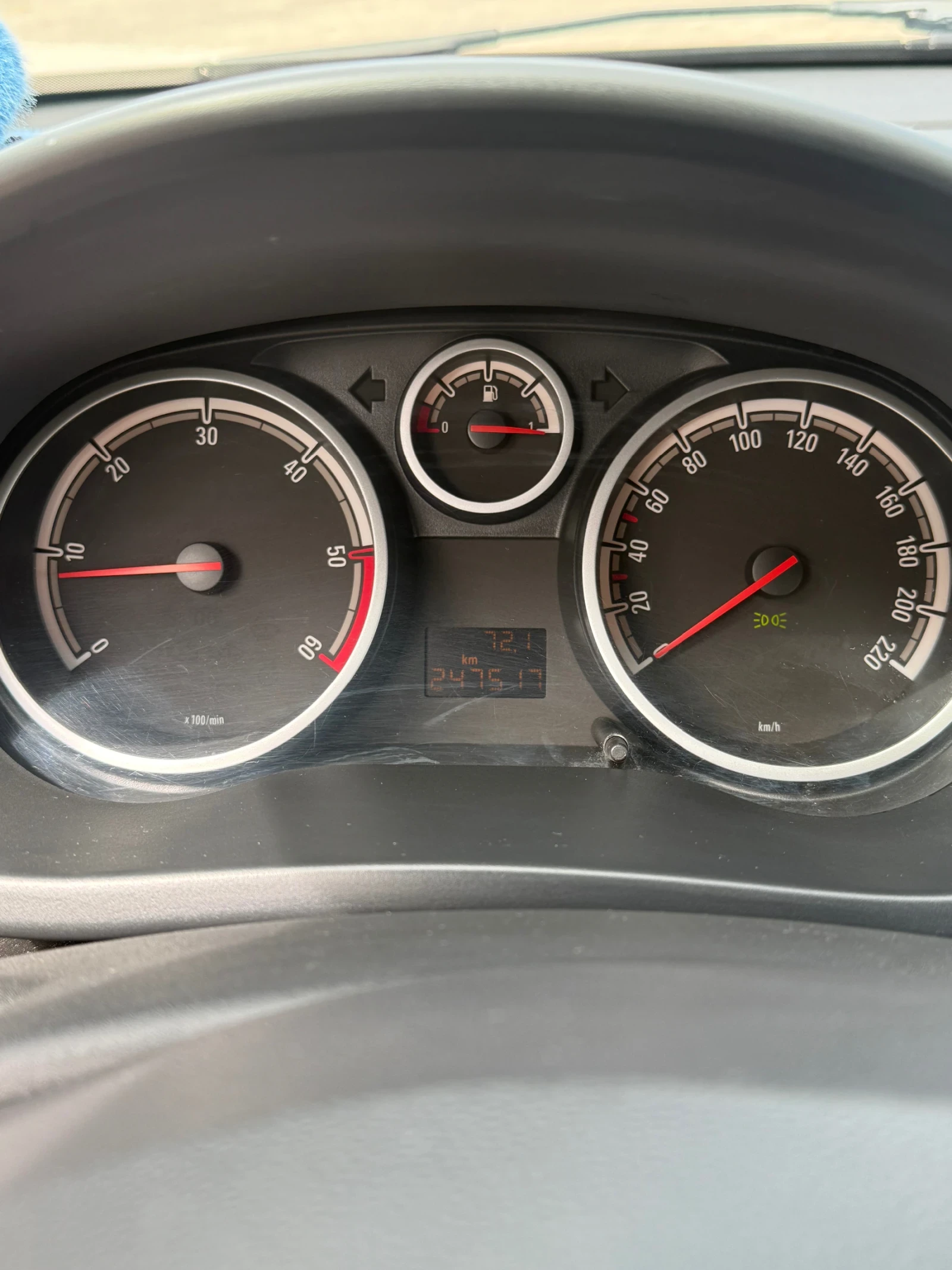 Opel Corsa 1.3CDTI - изображение 4