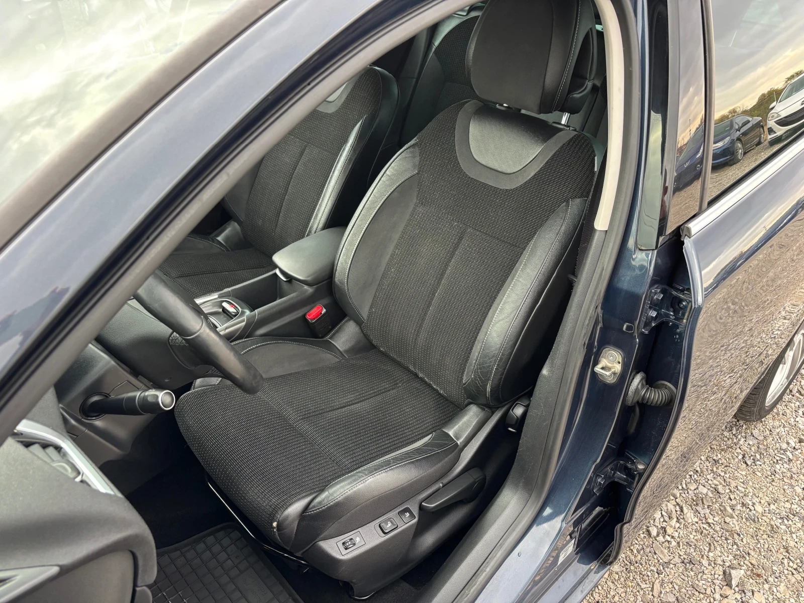 Citroen C4 1.6-116кс - изображение 8