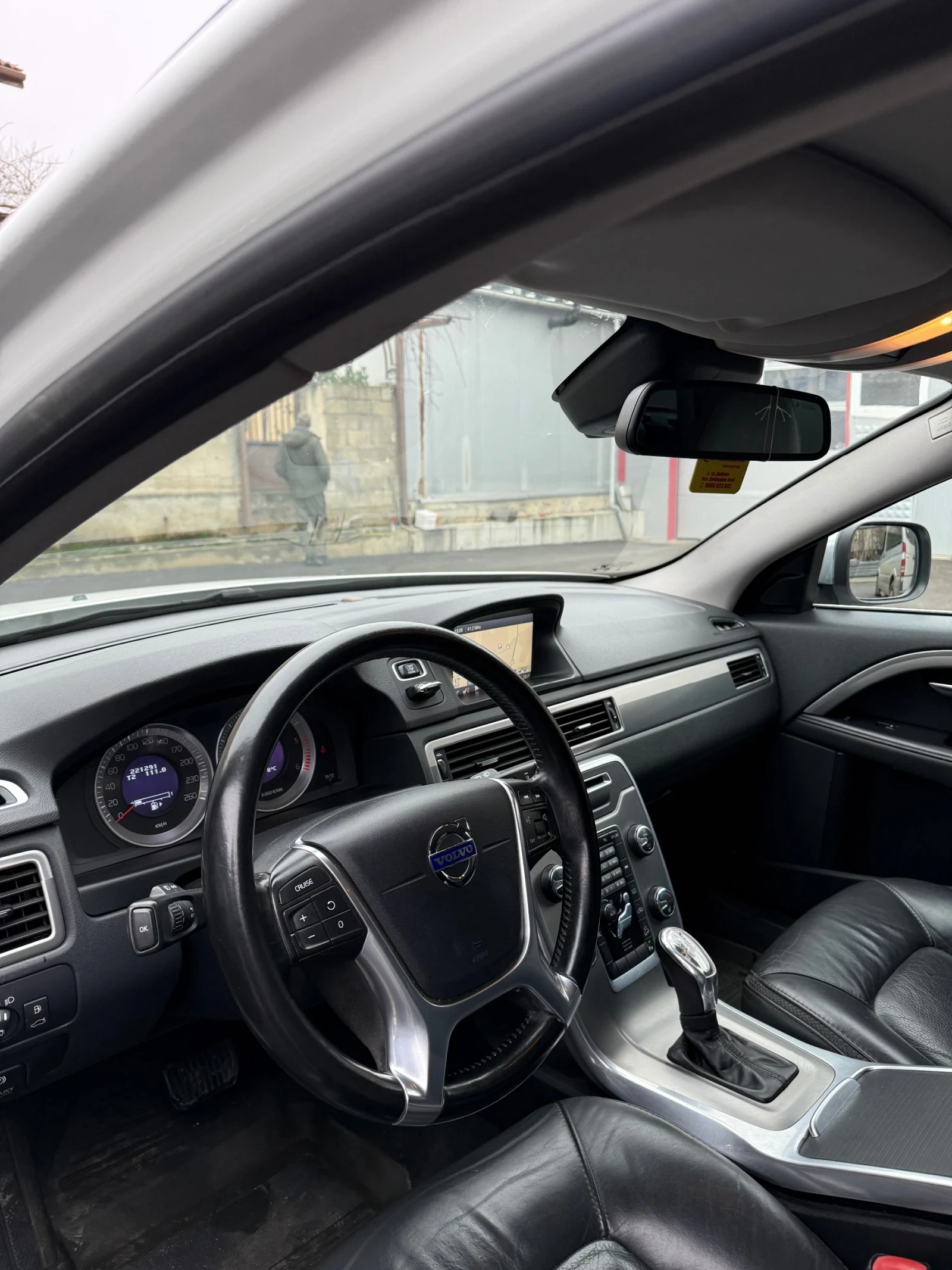 Volvo Xc70  - изображение 7