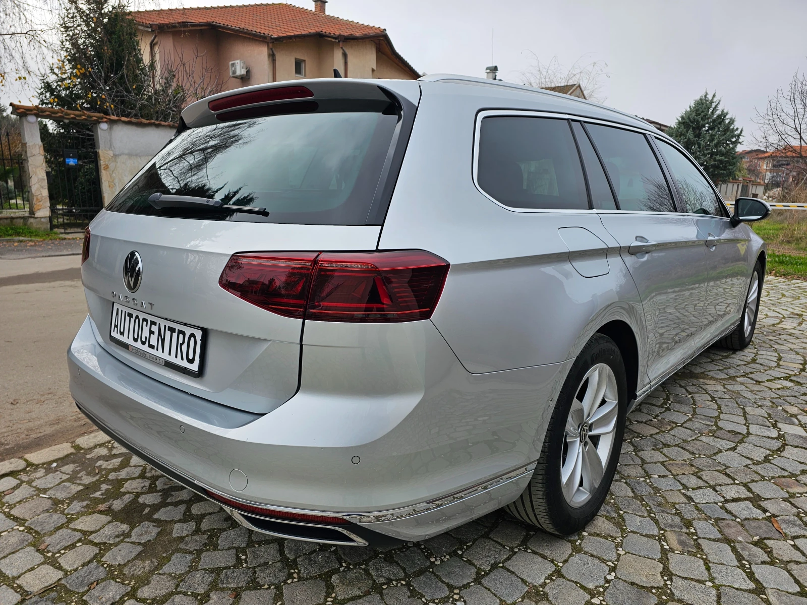 VW Passat Elegance 2.0 TDI"Head-up"DCC"ACC"I - изображение 6