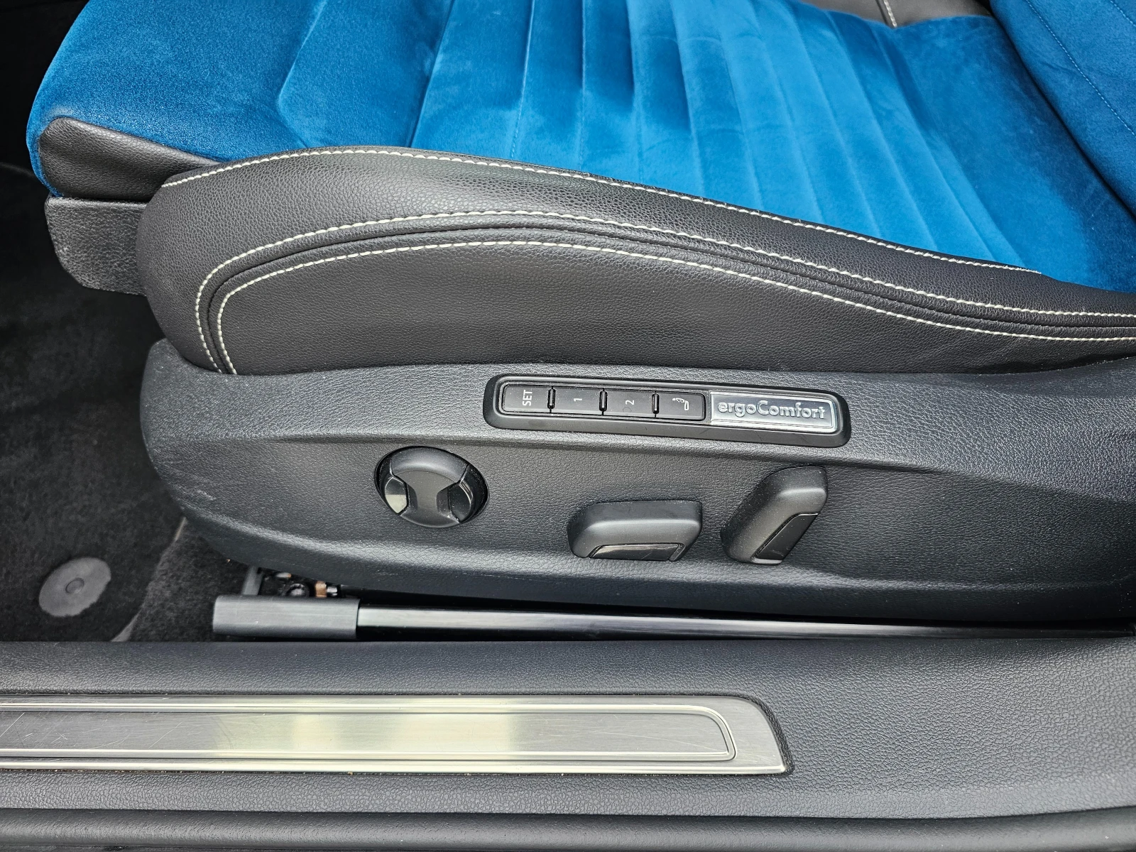 VW Passat Elegance 2.0 TDI"Head-up"DCC"ACC"I - изображение 9