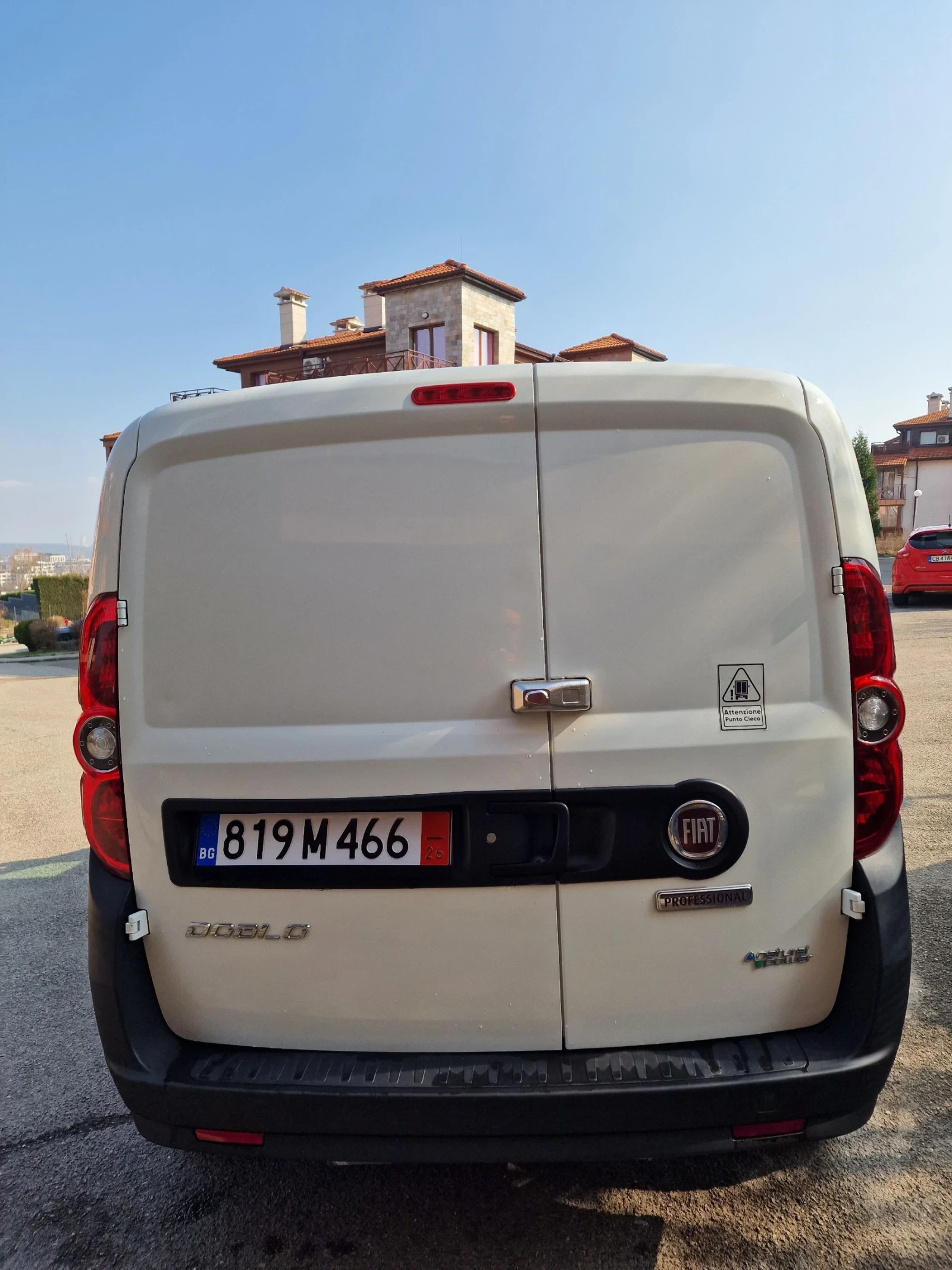 Fiat Doblo 1.4 I turbo CNG метан, снимка 10 - Автомобили и джипове - 53740159