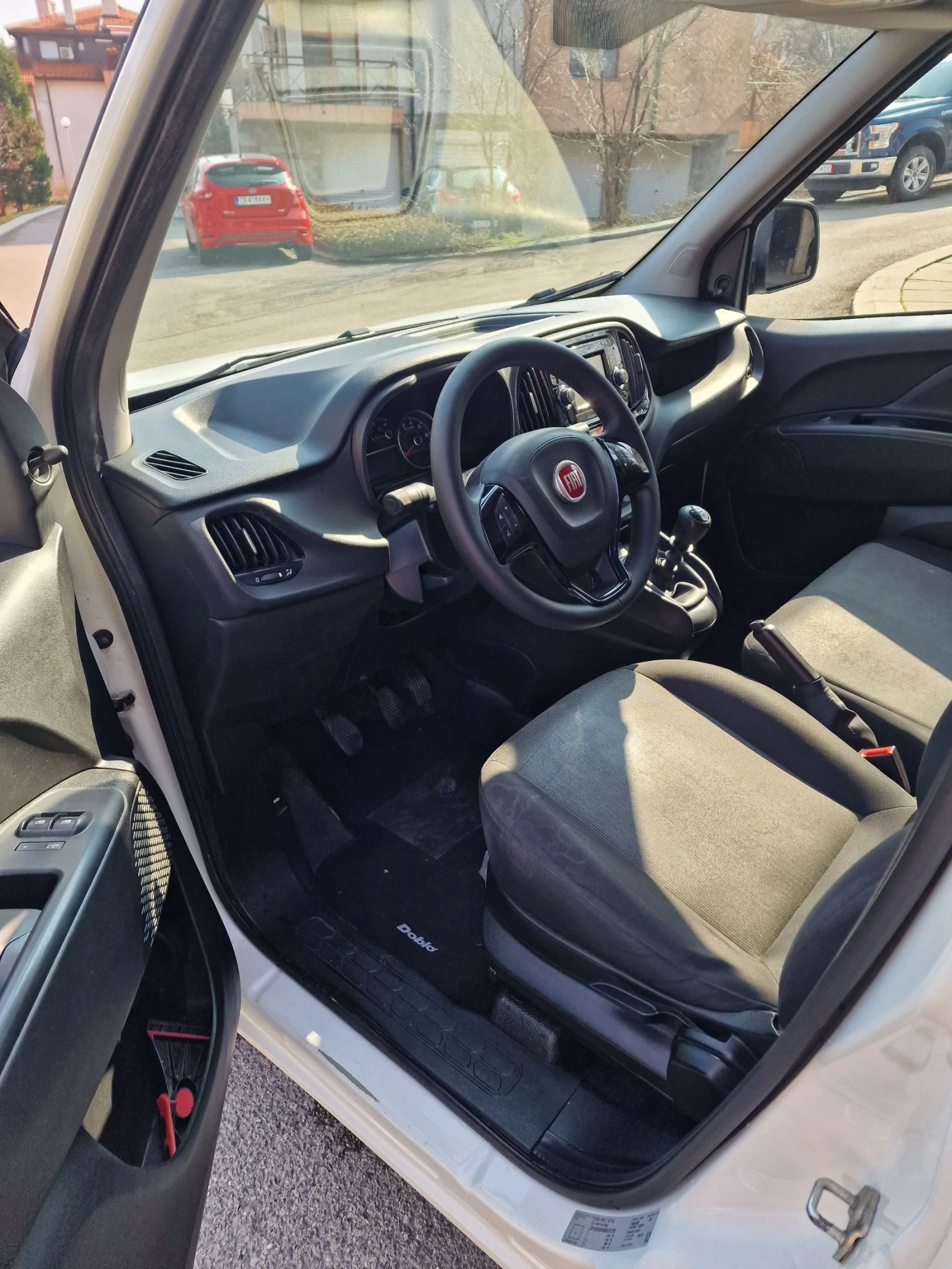 Fiat Doblo 1.4 I turbo CNG метан, снимка 7 - Автомобили и джипове - 53740159