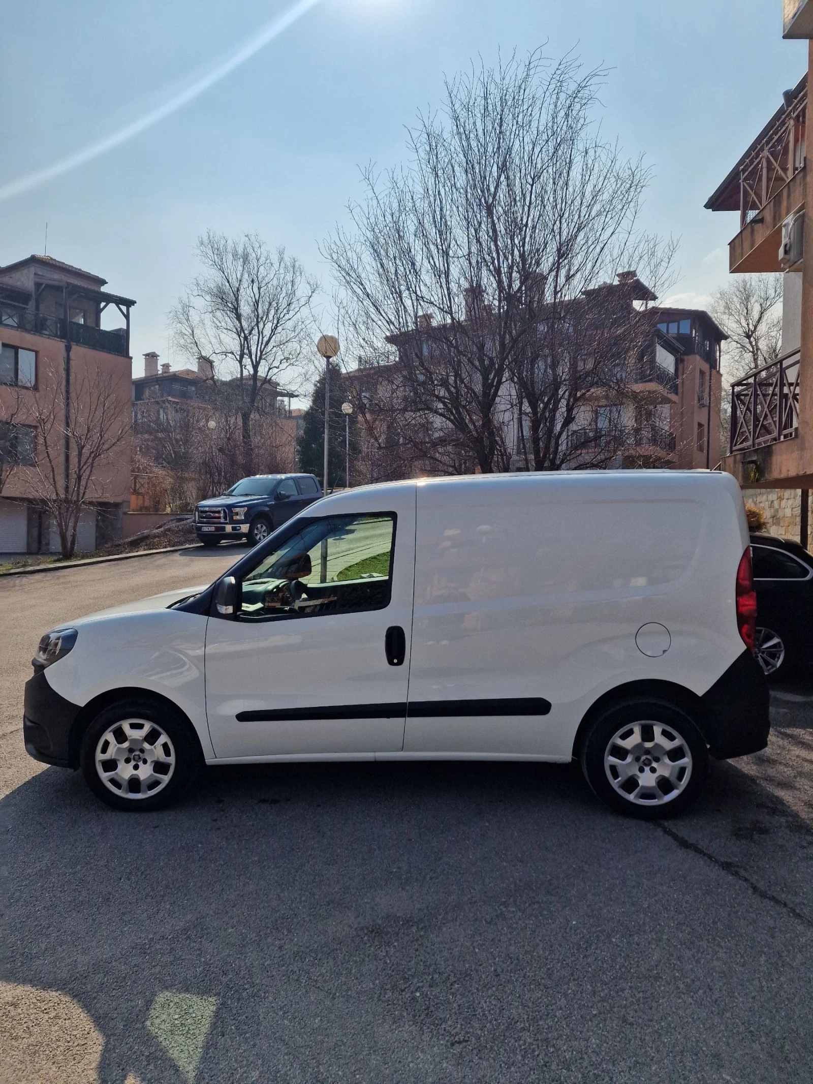 Fiat Doblo 1.4 I turbo CNG метан, снимка 6 - Автомобили и джипове - 53740159