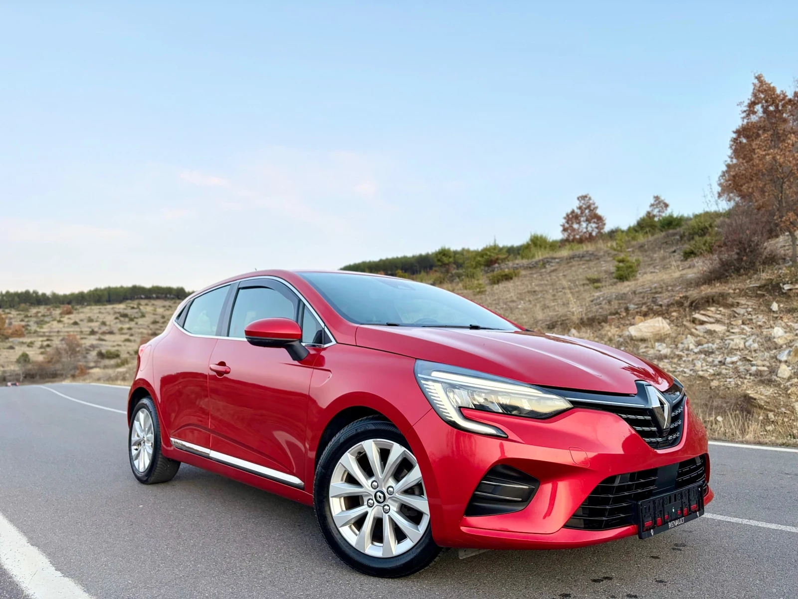 Renault Clio Нов внос, Отлична, 6-скорости, снимка 6 - Автомобили и джипове - 53774132