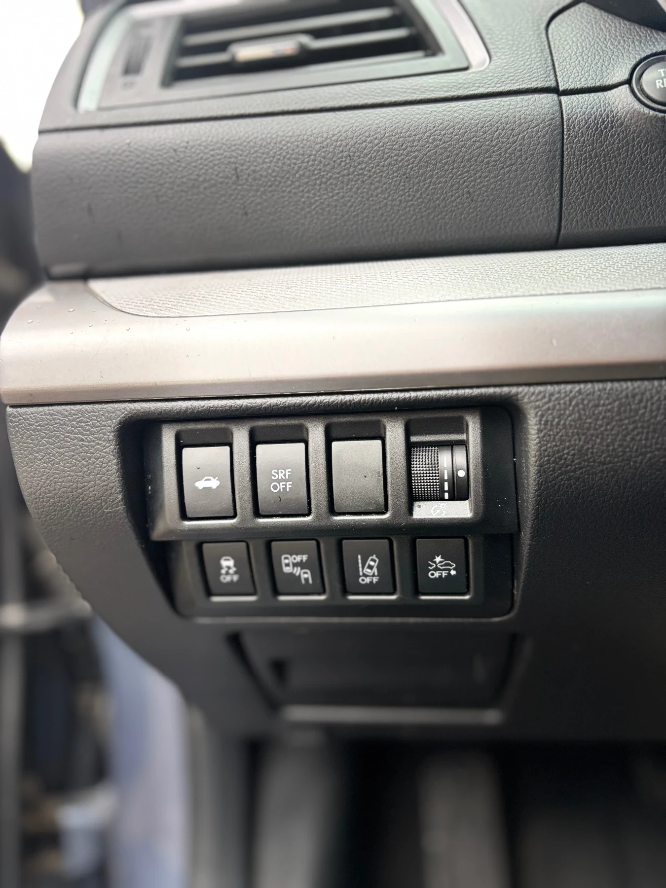 Subaru Legacy, снимка 8 - Автомобили и джипове - 54101927