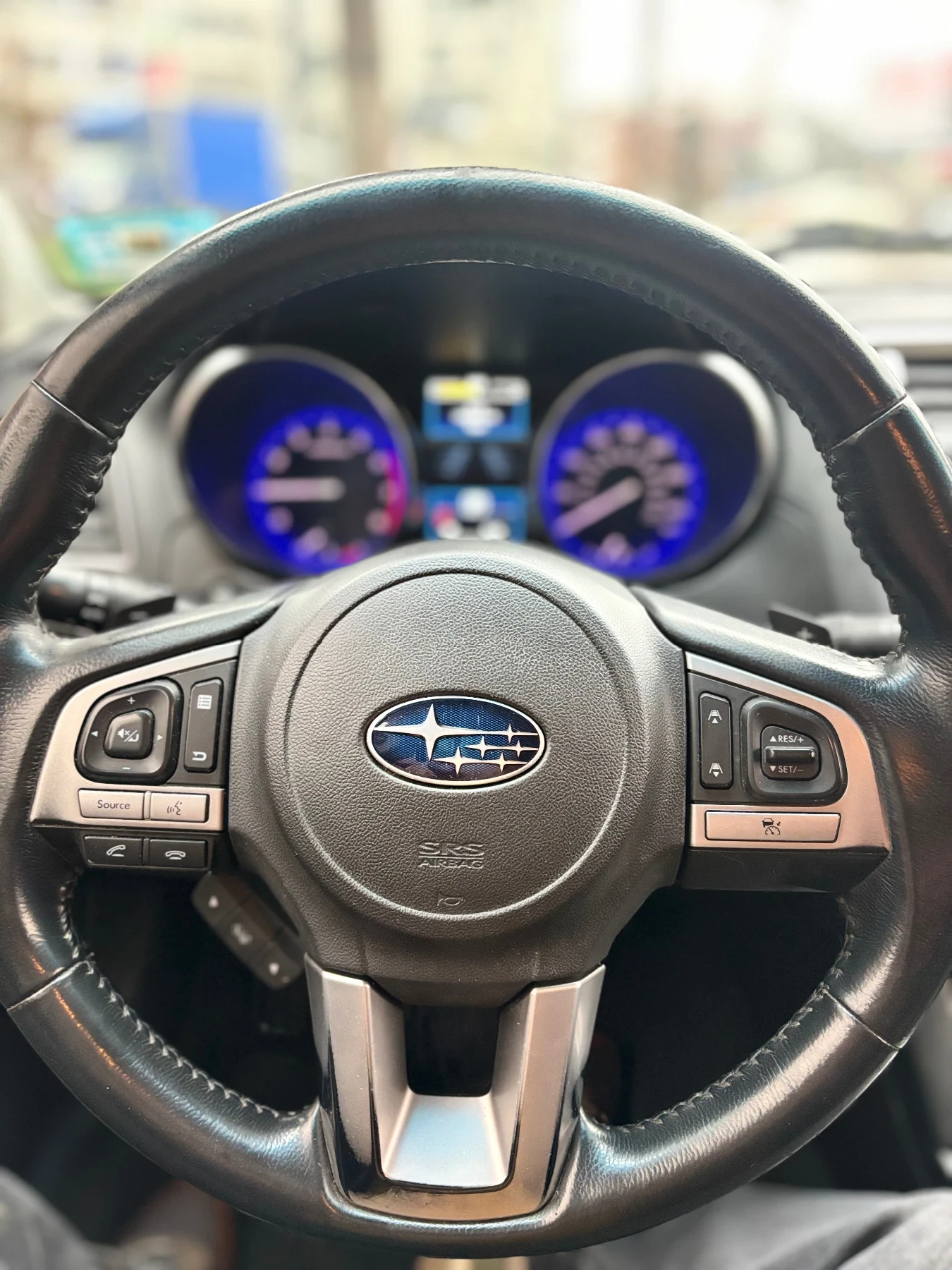 Subaru Legacy, снимка 10 - Автомобили и джипове - 54101927