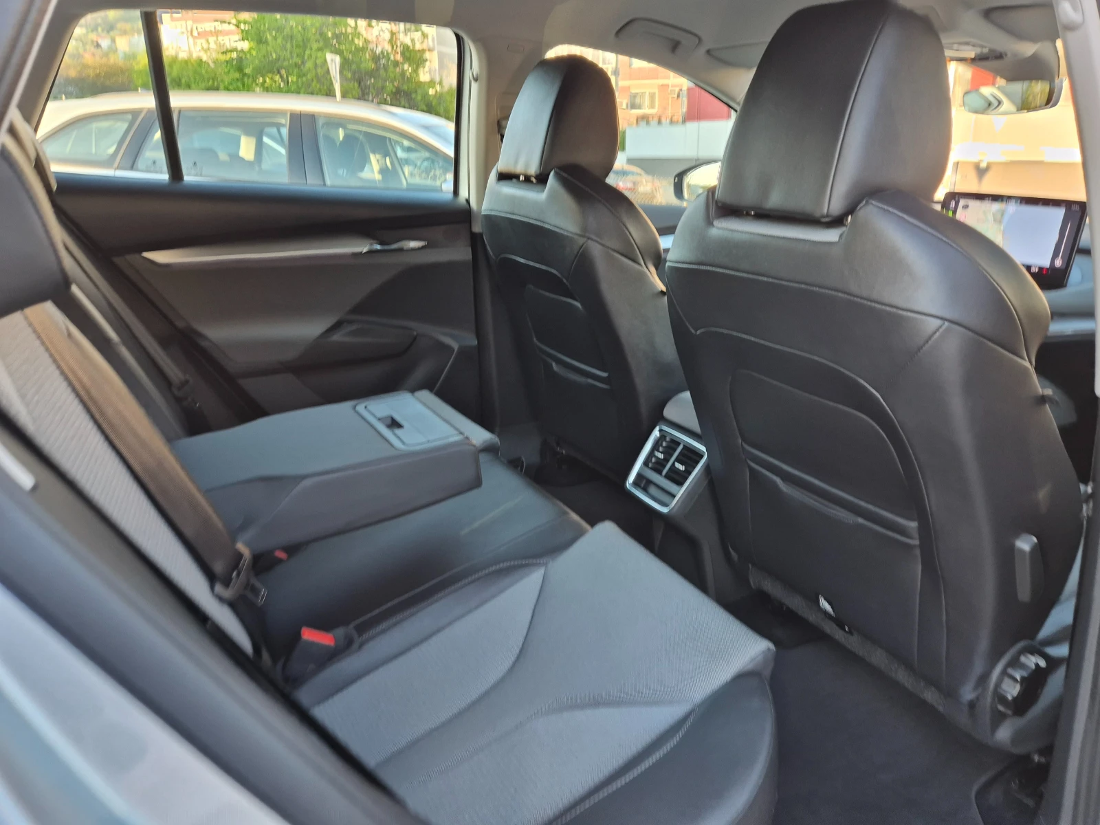 Skoda Enyaq IV-80-82 KW-204 K.S.-SOH-95%-AMBIENT, снимка 9 - Автомобили и джипове - 54444204