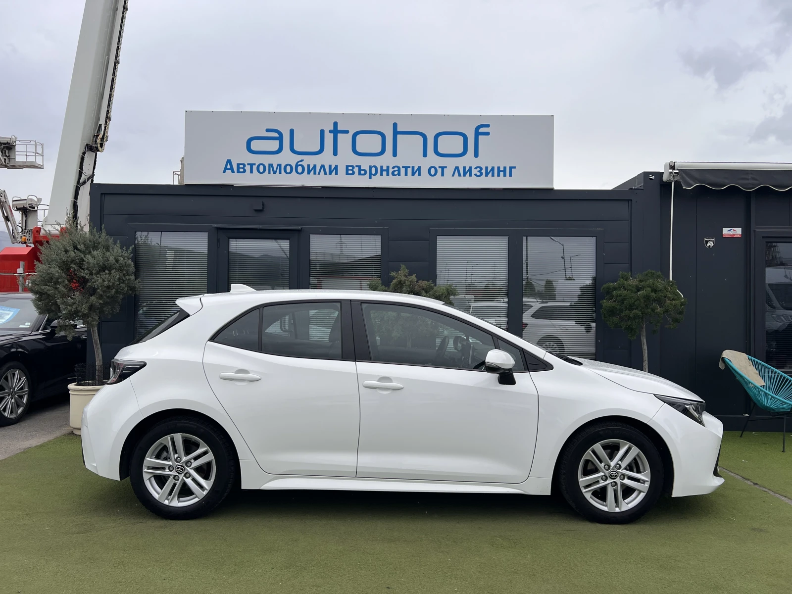 Toyota Corolla EXECUTIVE/1.2D-4T/116k.c./6MT/�������� | Mobile.bg � ����������� 5