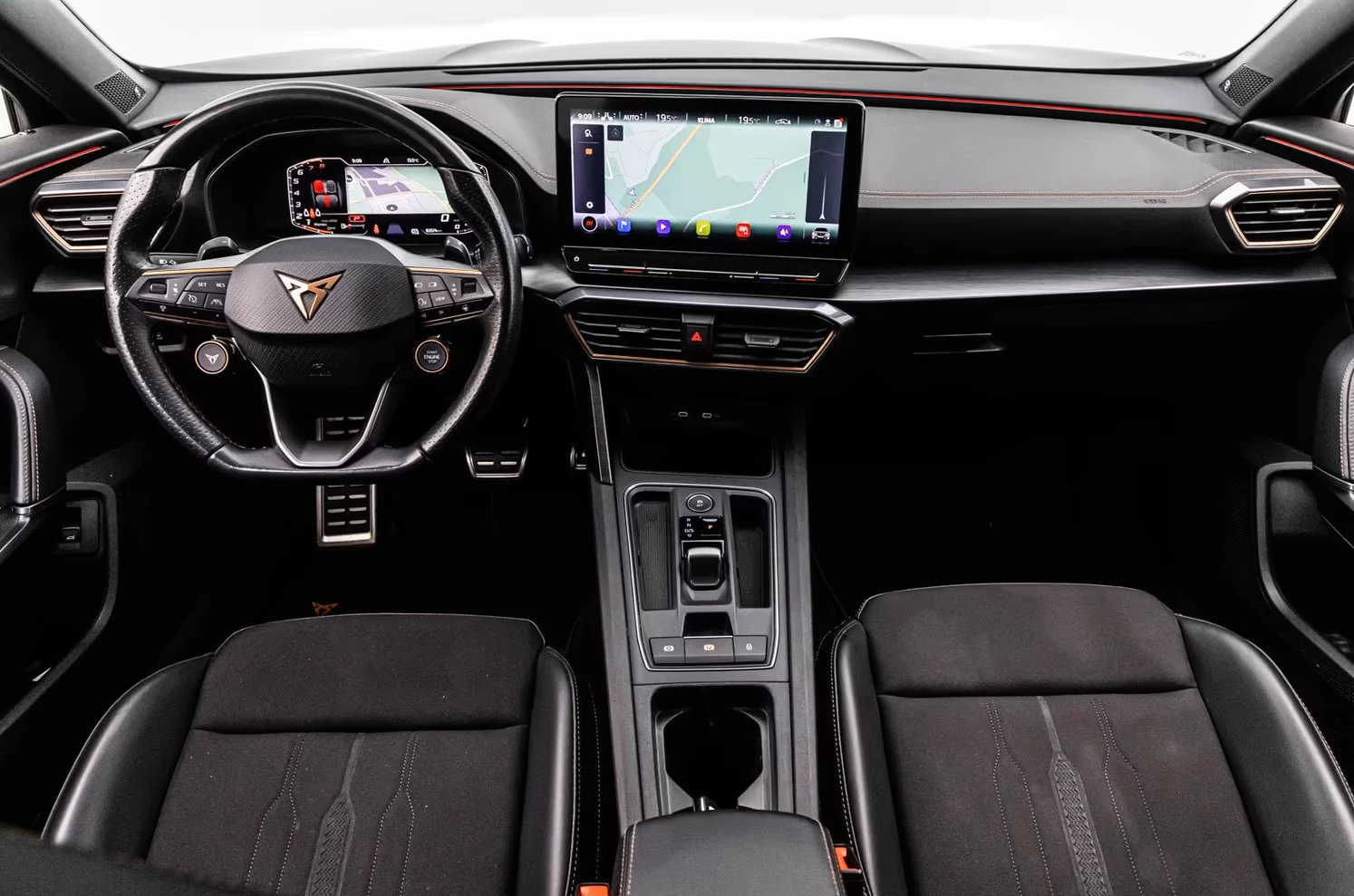 Cupra Formentor VZ* 360CAM* DISTR* MEMORY* KEYLESS* , снимка 14 - Автомобили и джипове - 54548605